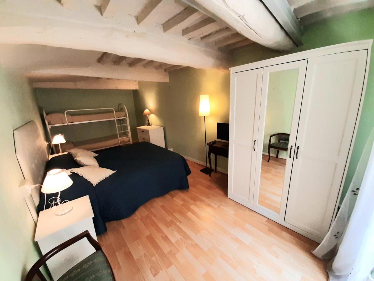 Studio In Centre Apartment Lucca Luaran gambar